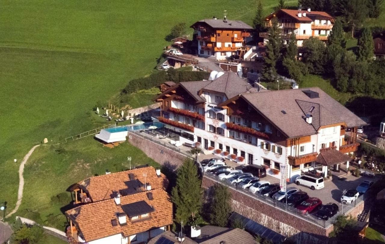 Interski 4*